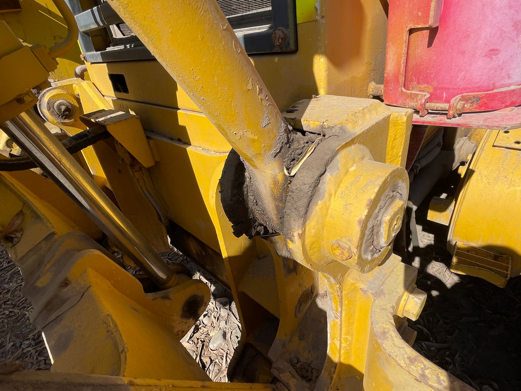 Lot 012 - 2011 Komatsu GD825A-2T