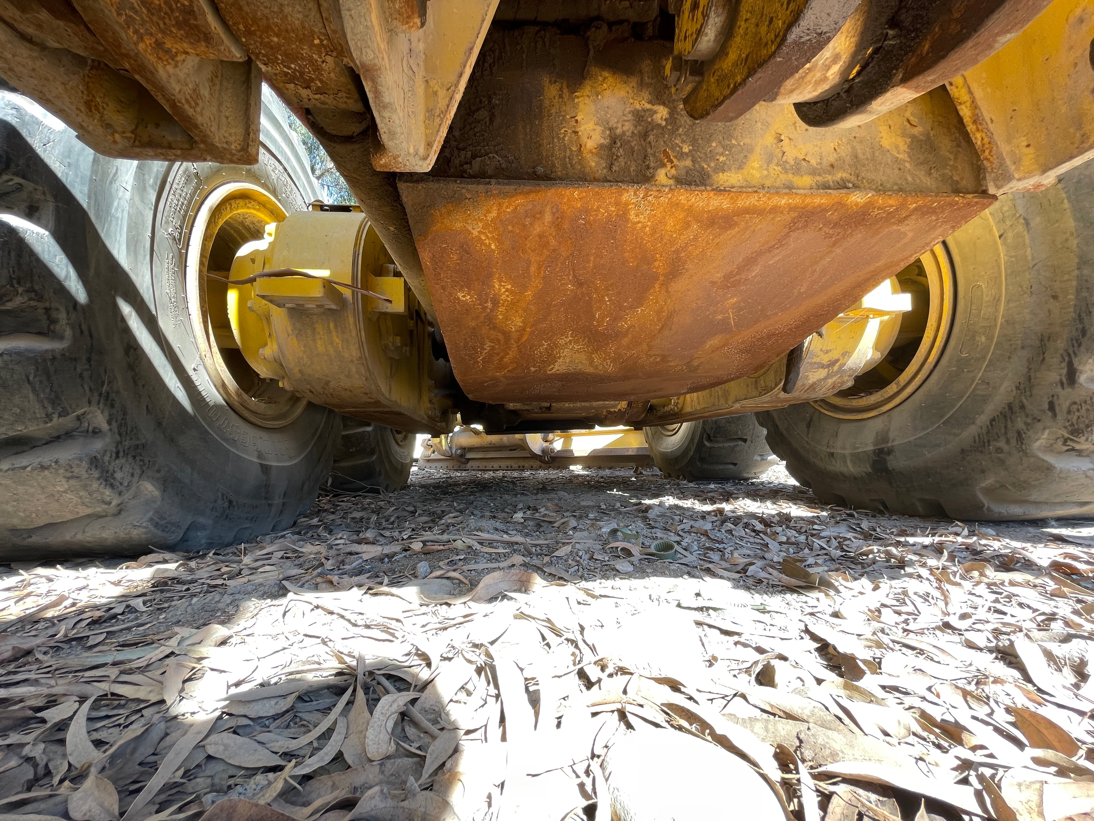 Lot 012 - 2011 Komatsu GD825A-2T