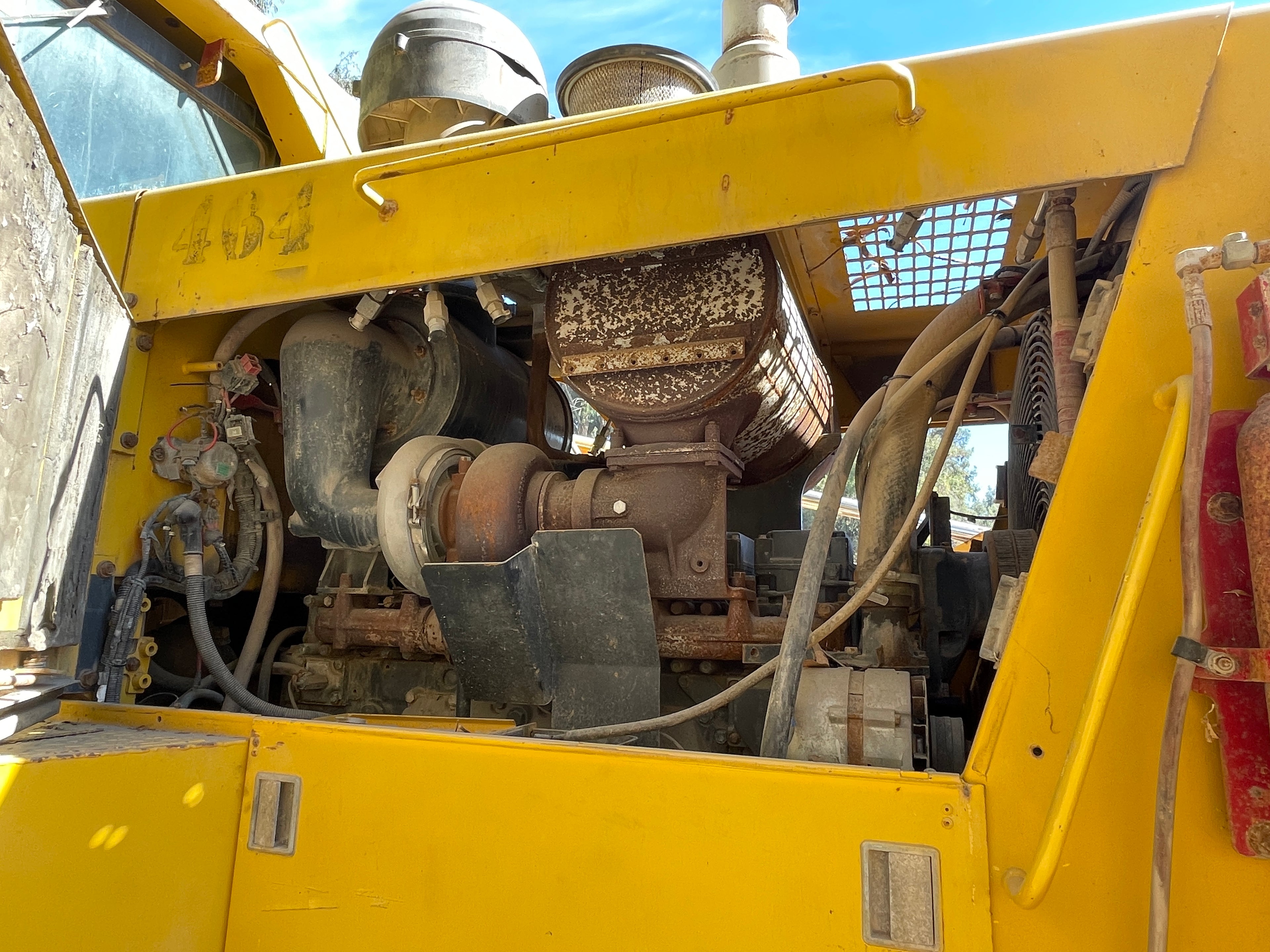 Lot 012 - 2011 Komatsu GD825A-2T