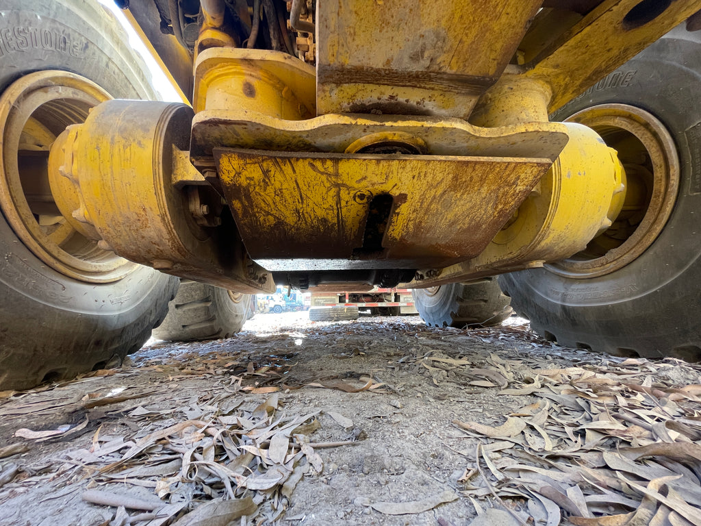 Lot 012 - 2011 Komatsu GD825A-2T