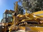 Lot 012 - 2011 Komatsu GD825A-2T