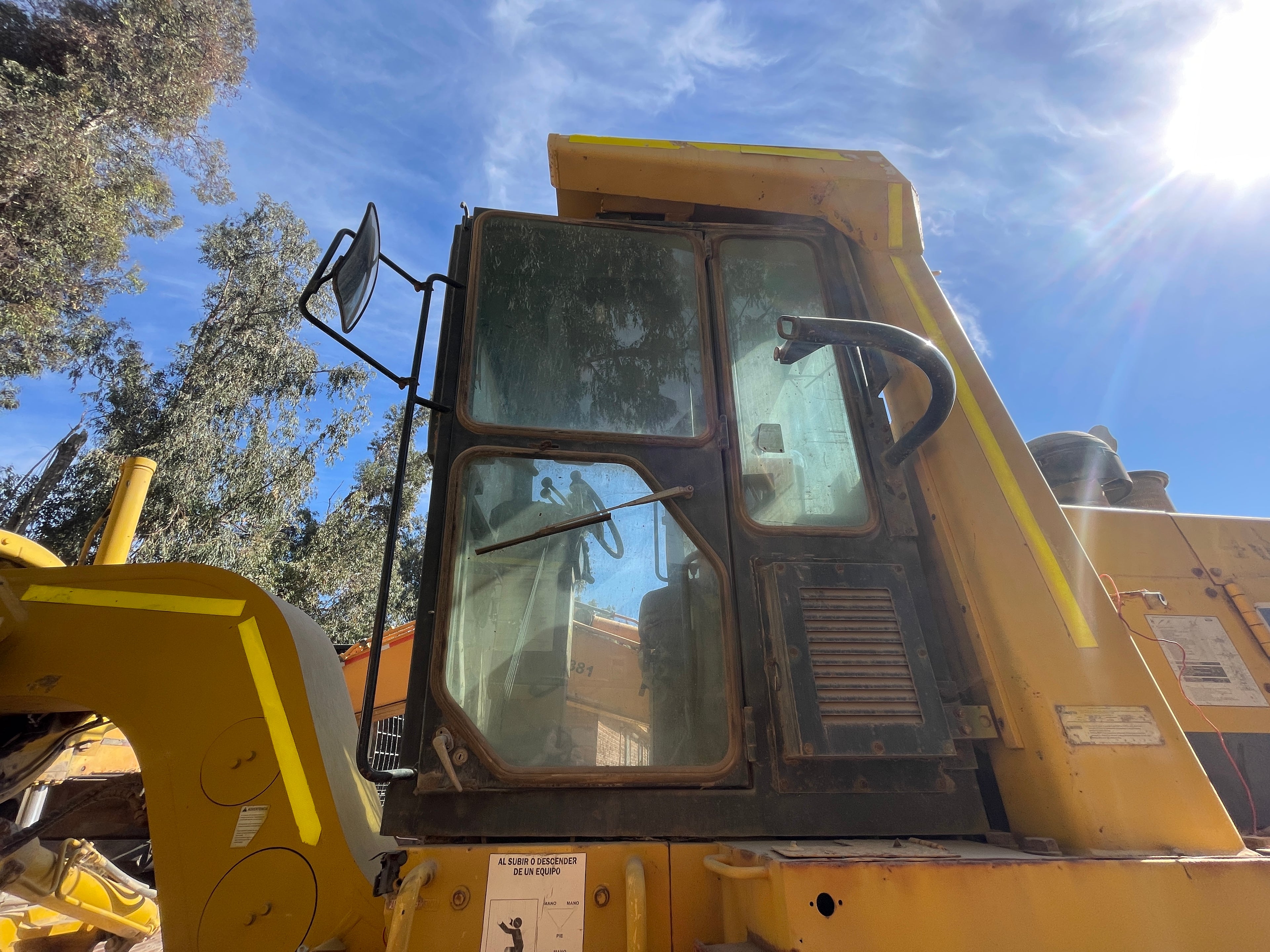 Lot 012 - 2011 Komatsu GD825A-2T