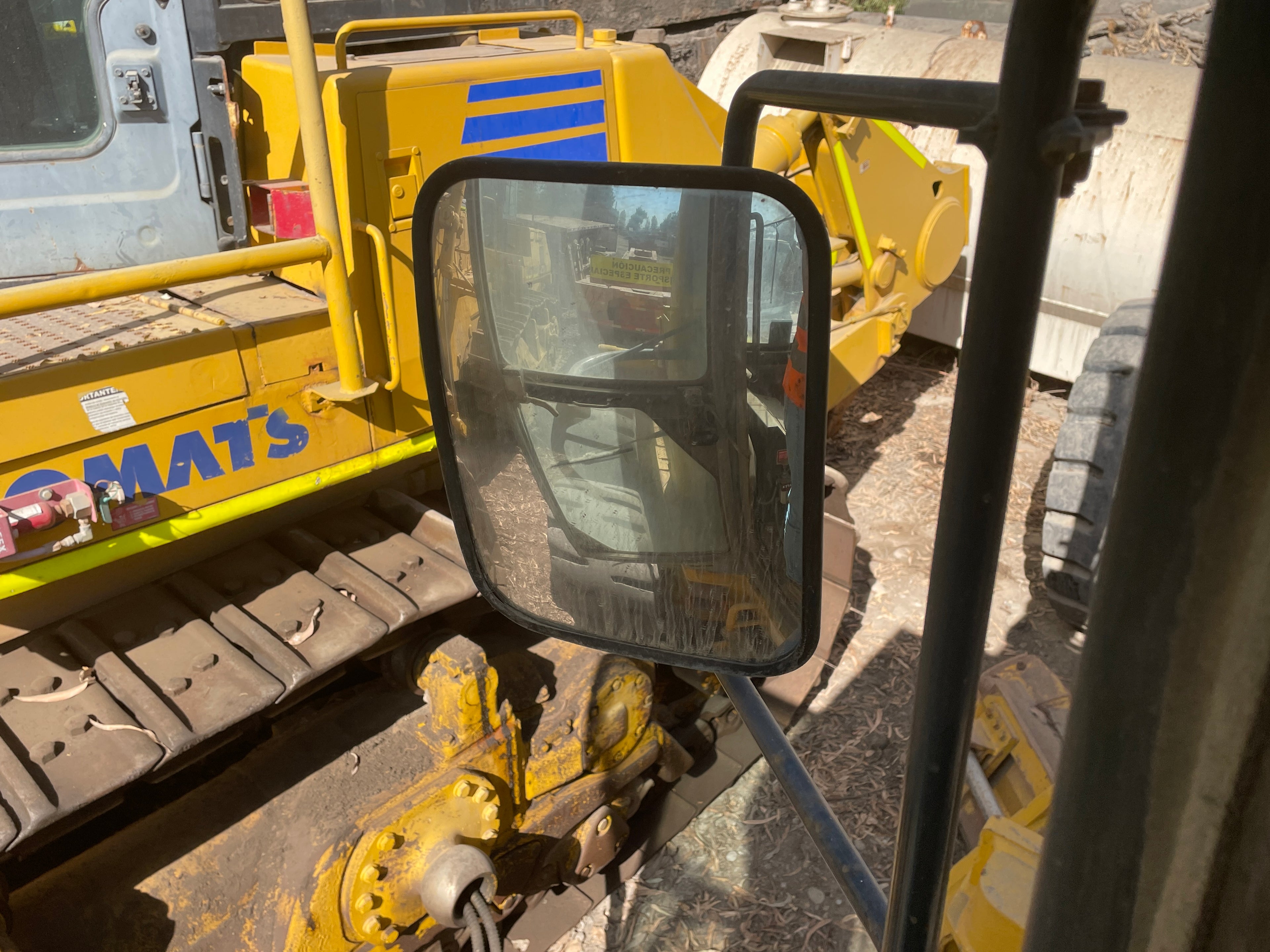 Lot 012 - 2011 Komatsu GD825A-2T