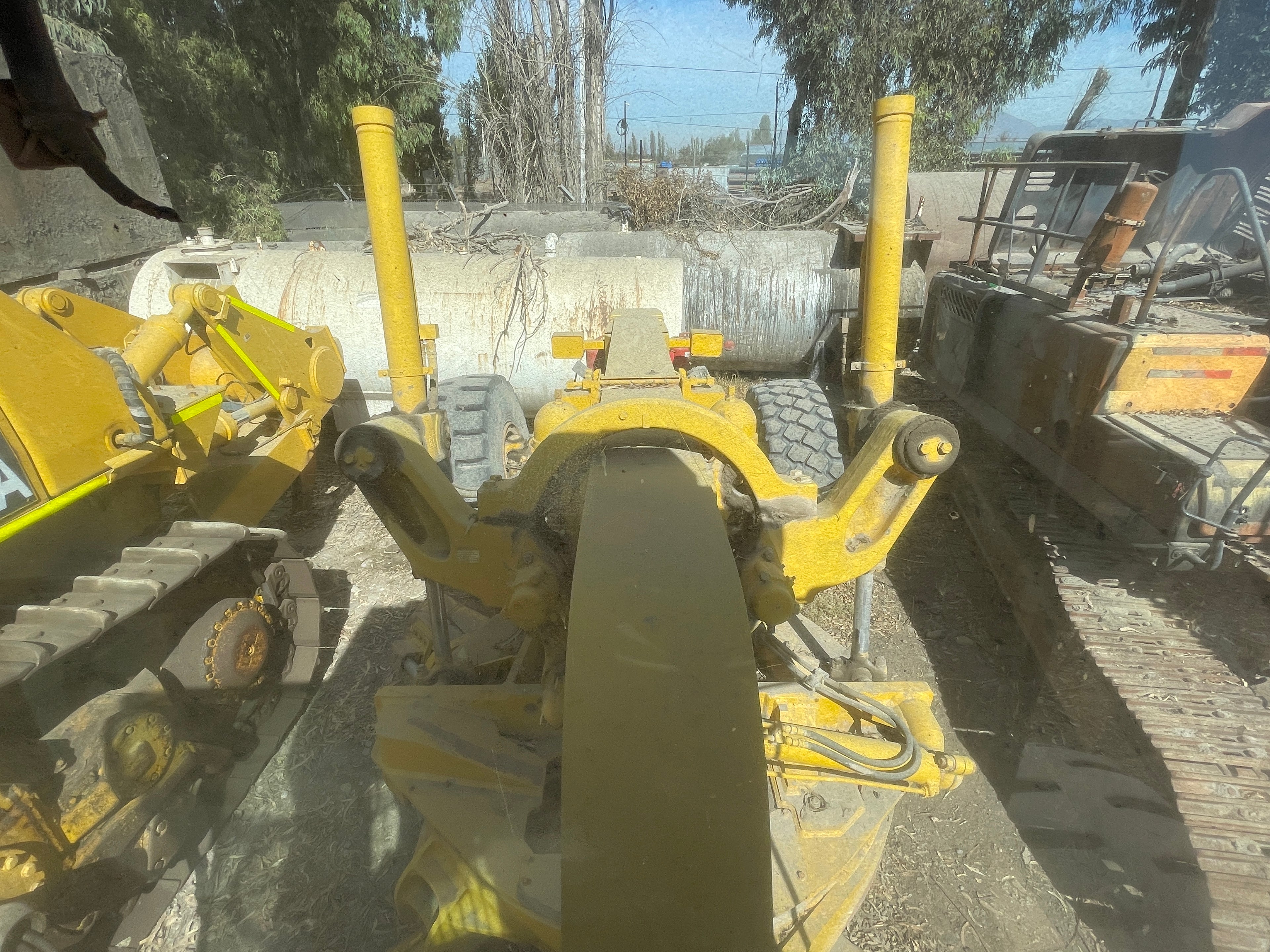 Lot 012 - 2011 Komatsu GD825A-2T