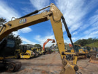 Lot 015 - 2021 Caterpillar 320