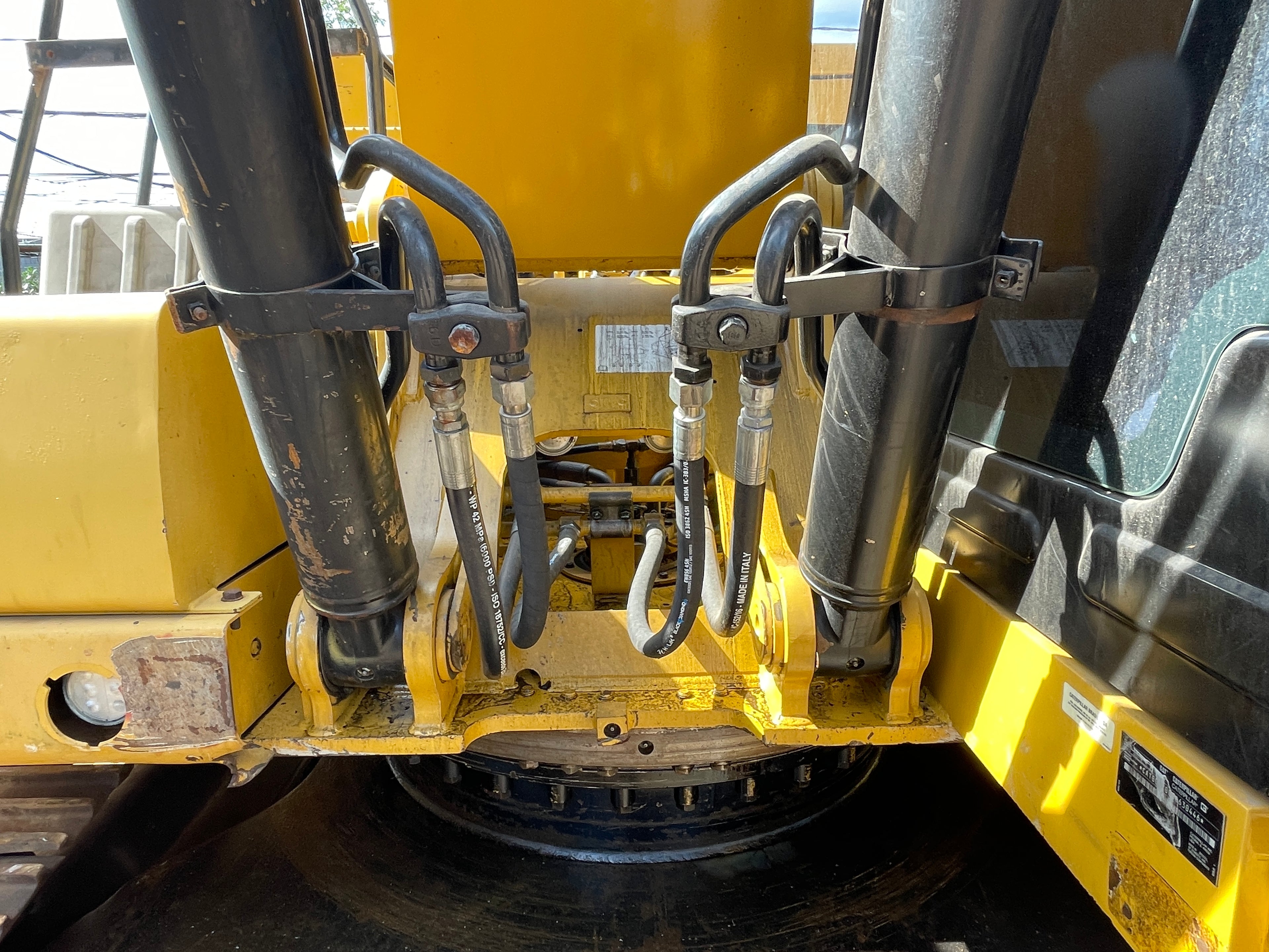 Lot 015 - 2021 Caterpillar 320