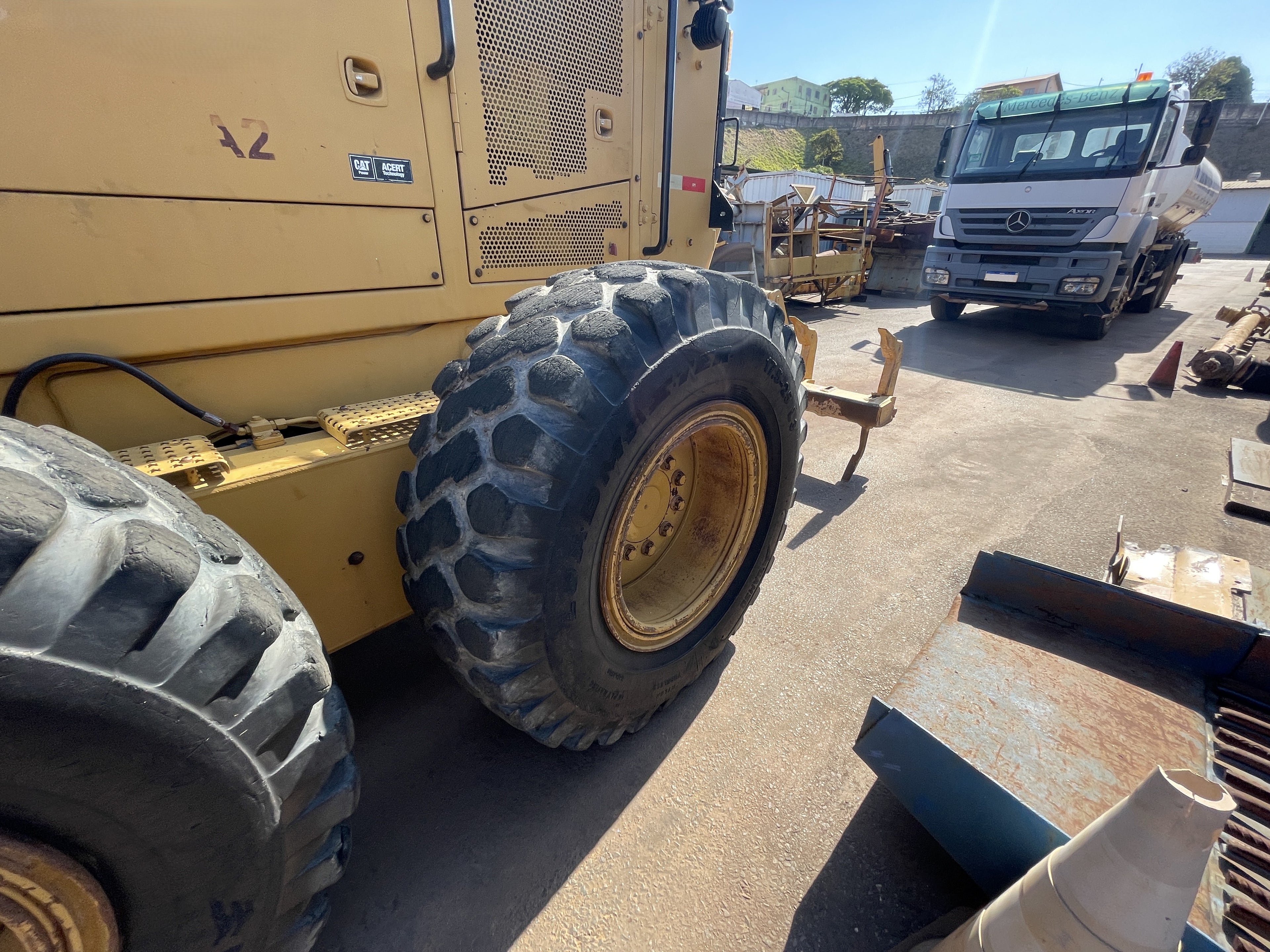 Lot 007 - 2012 Caterpillar 140M