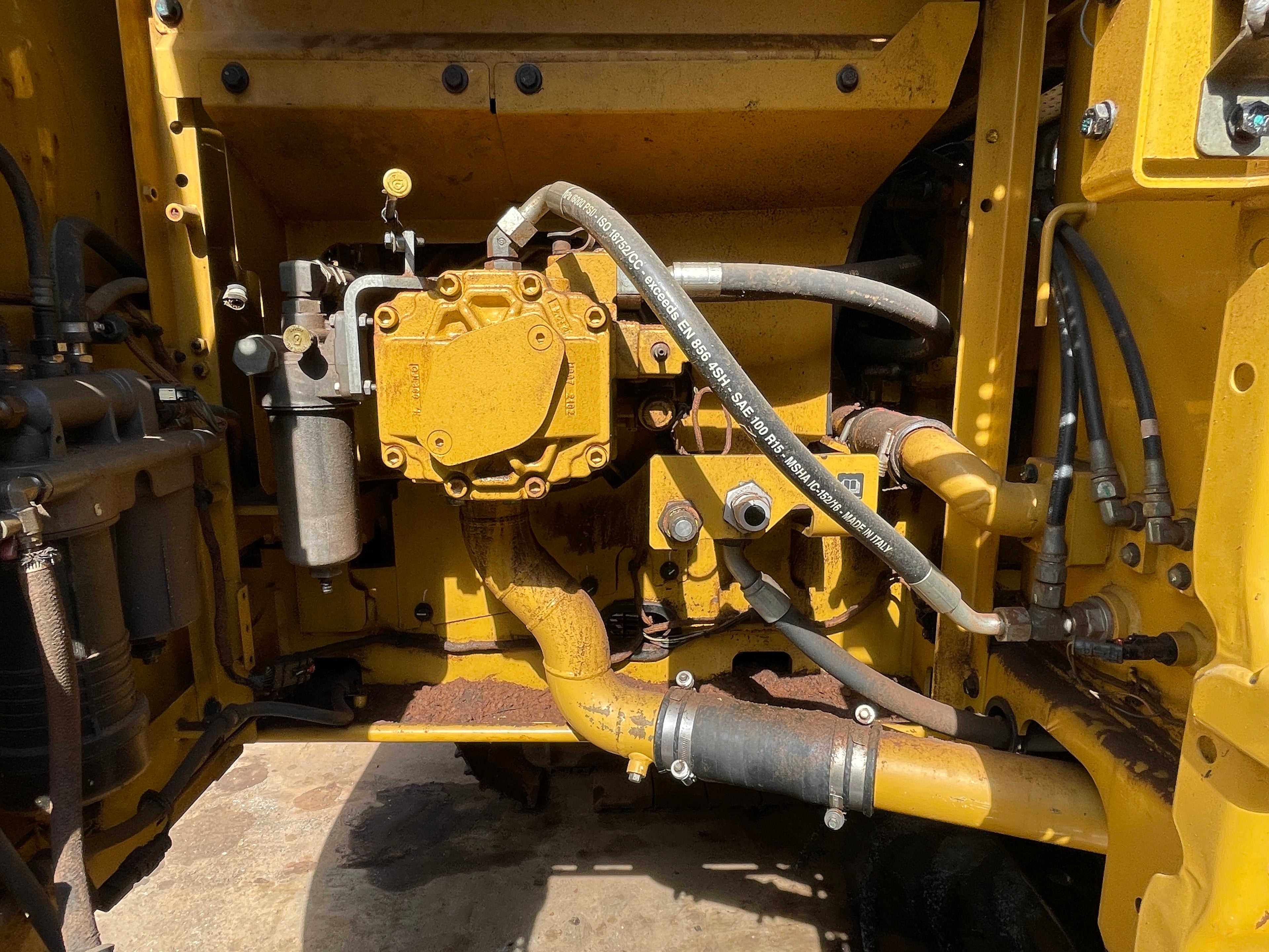 Lot 015 - 2021 Caterpillar 320