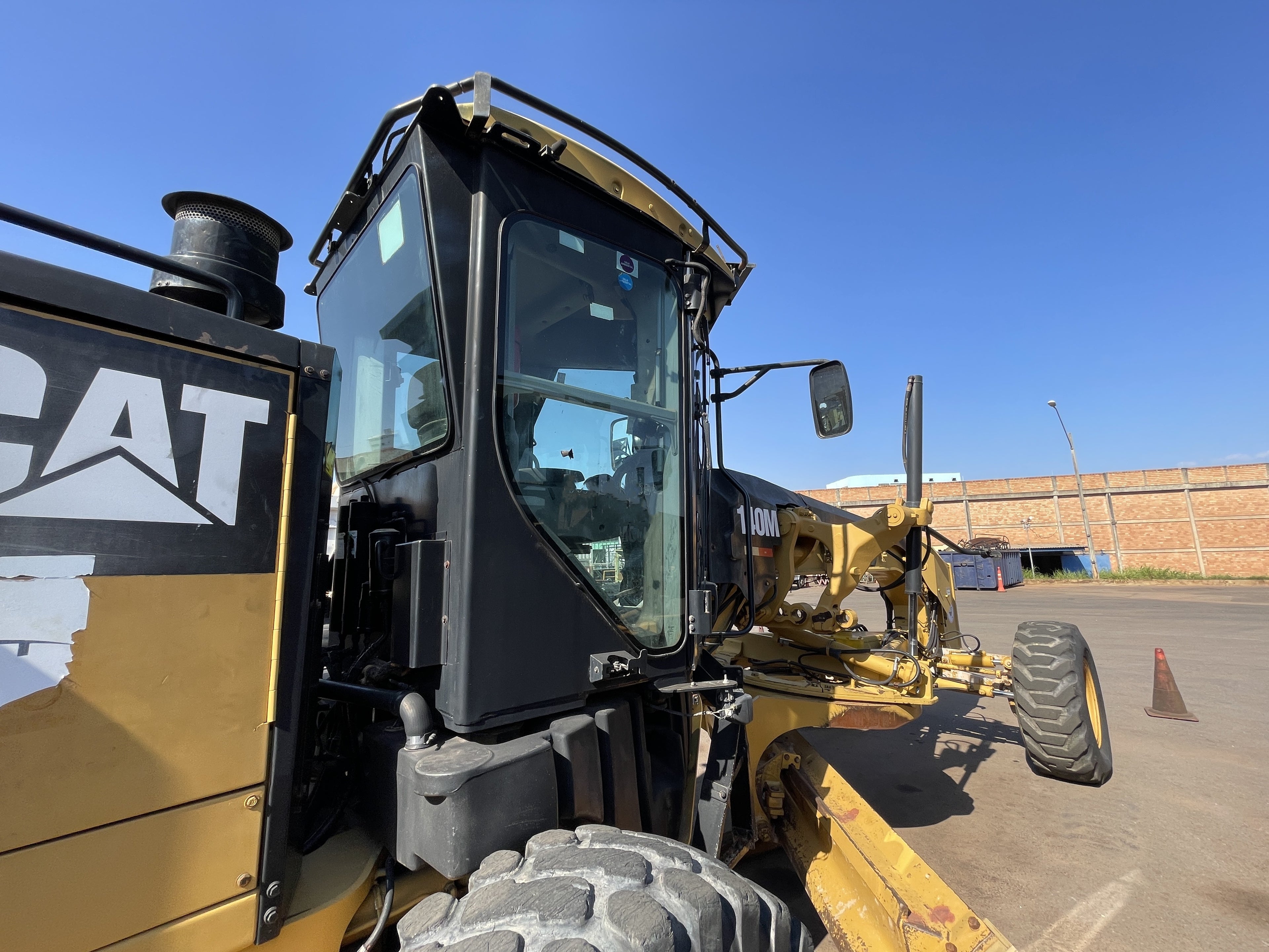 Lot 007 - 2012 Caterpillar 140M