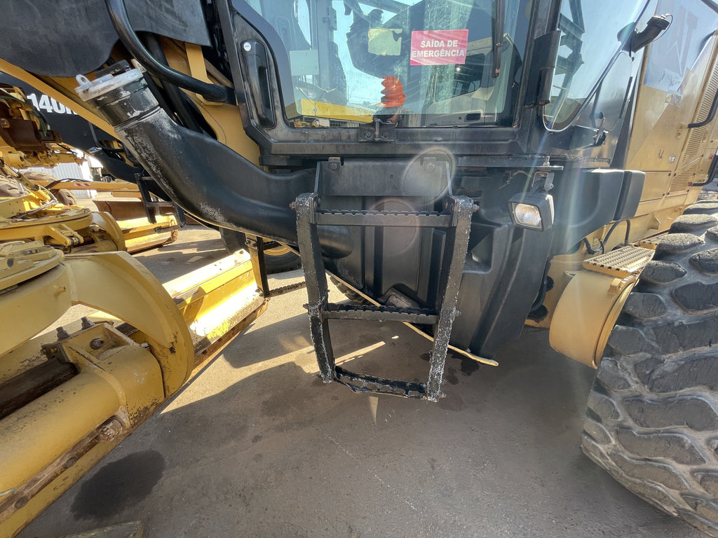 Lot 007 - 2012 Caterpillar 140M