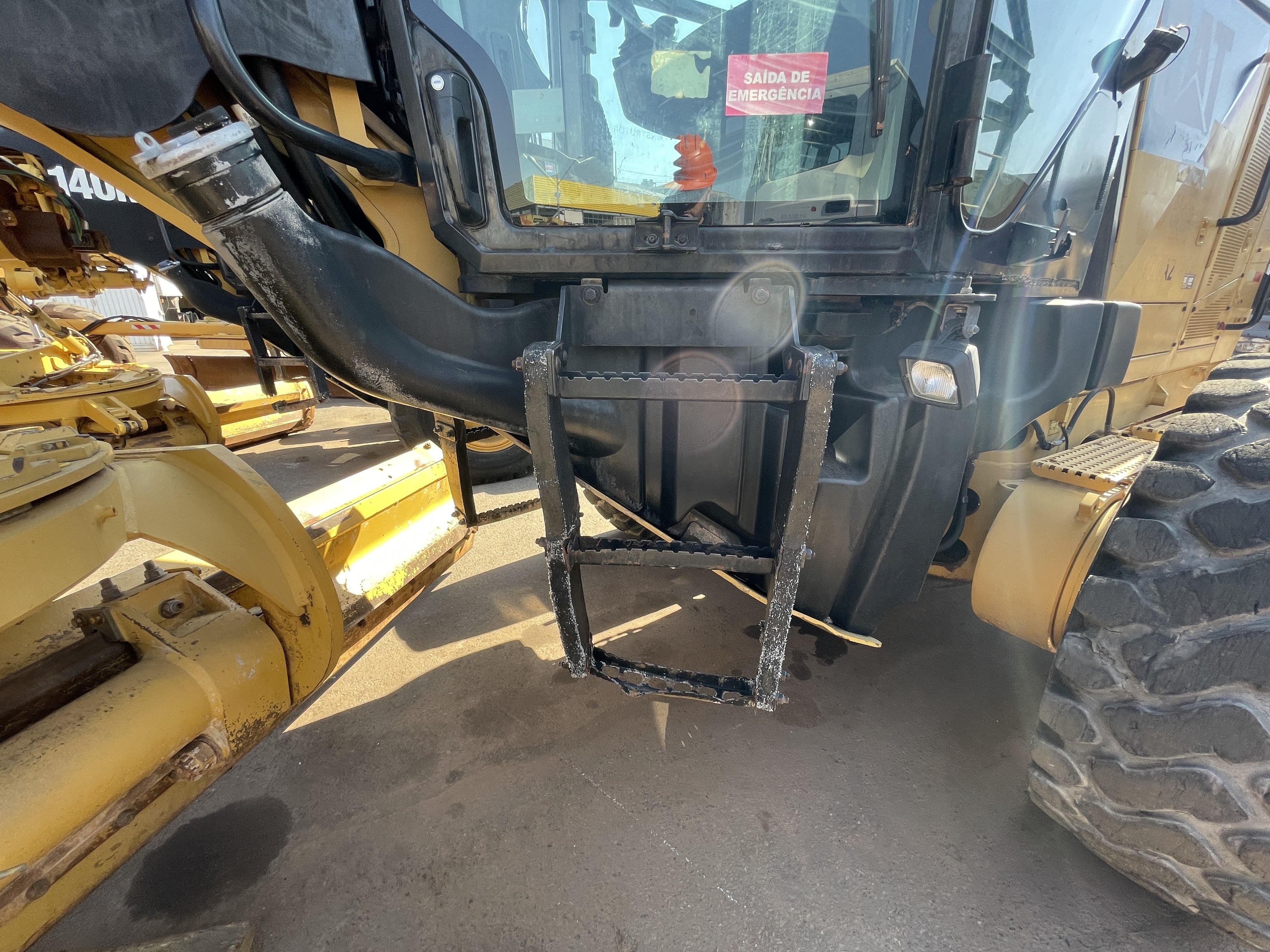 Lot 007 - 2012 Caterpillar 140M