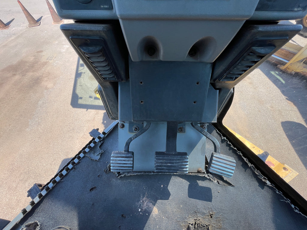 Lot 007 - 2012 Caterpillar 140M