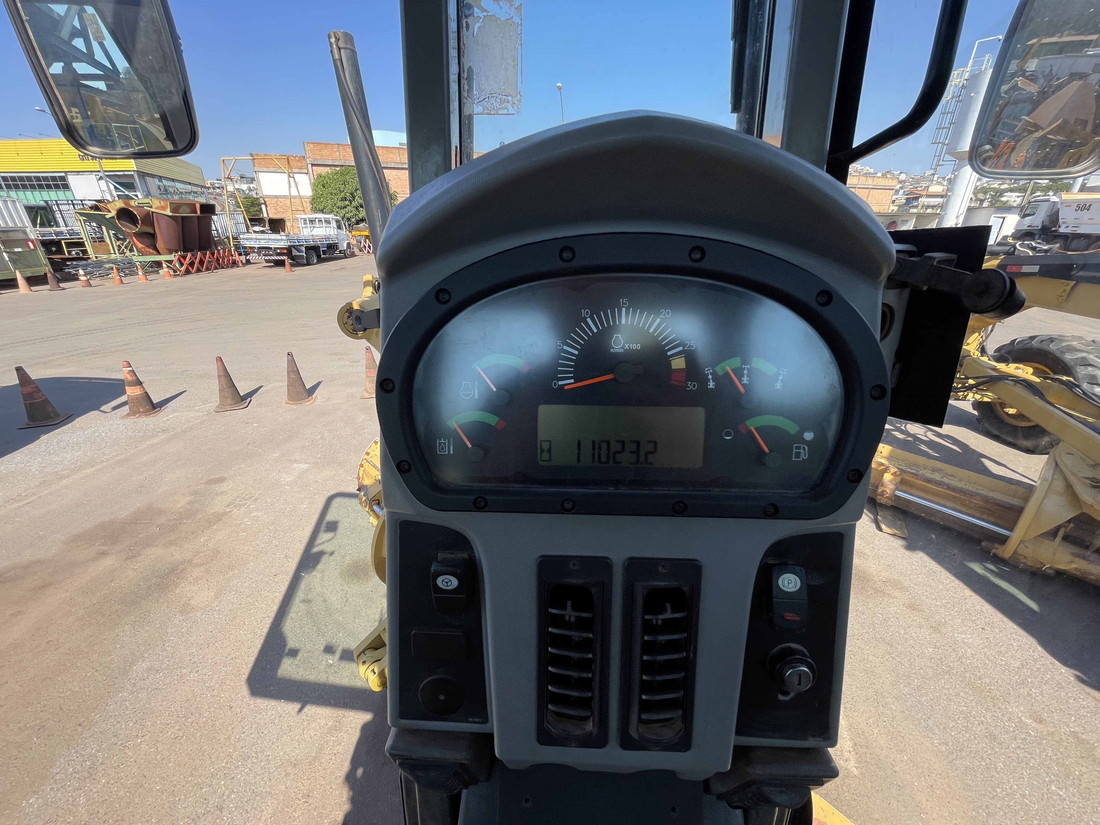 Lot 007 - 2012 Caterpillar 140M