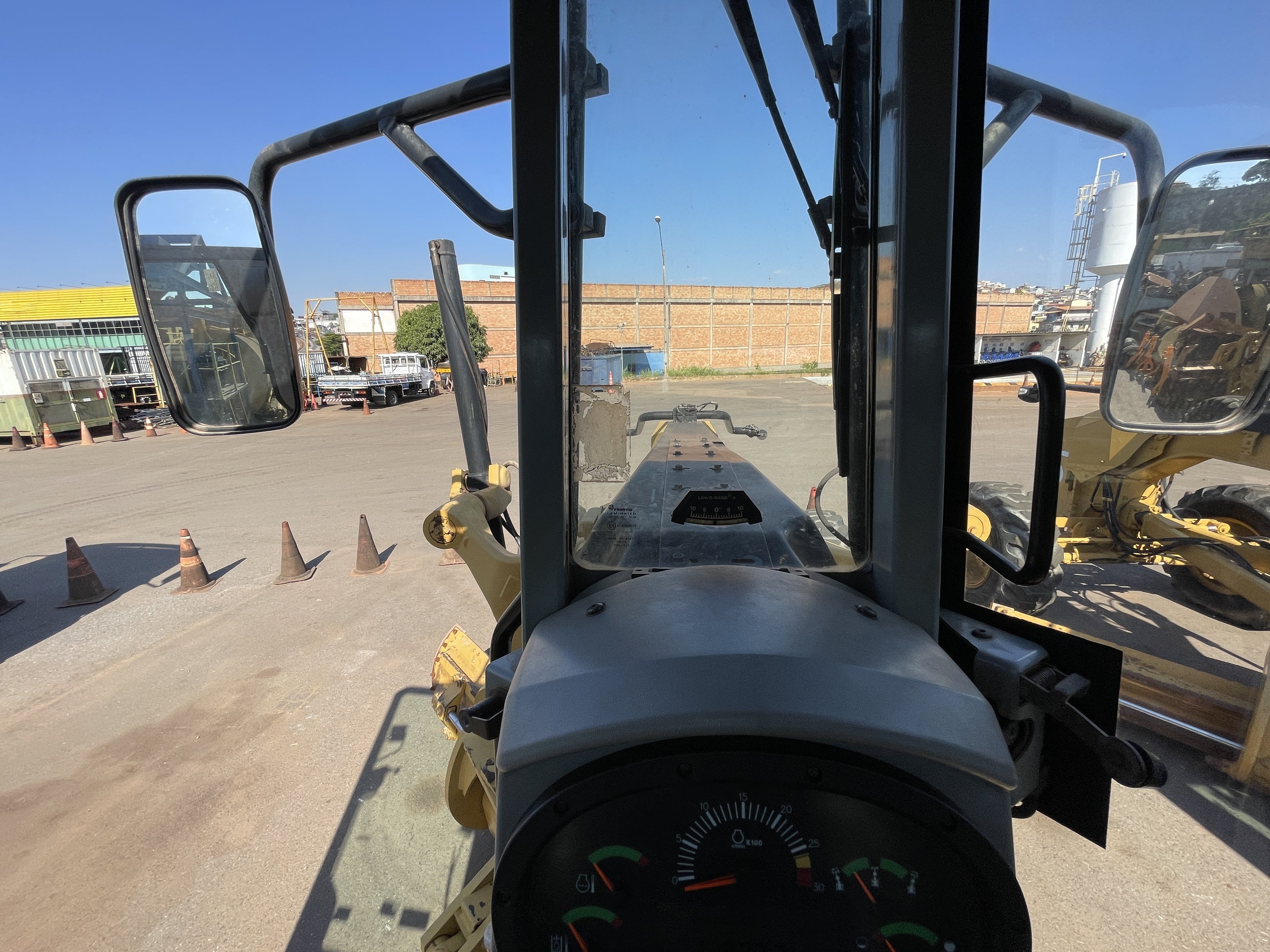 Lot 007 - 2012 Caterpillar 140M