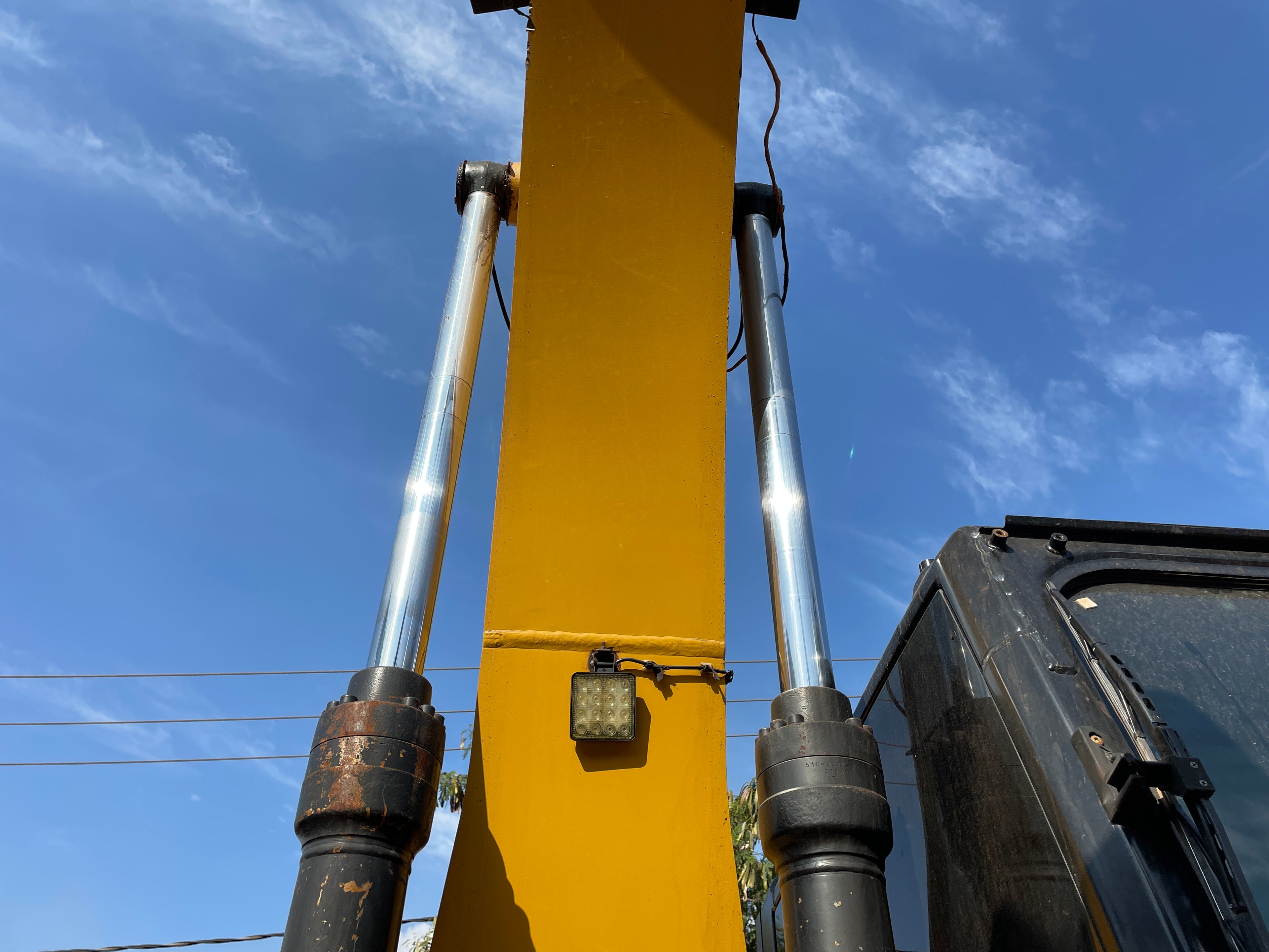 Lot 015 - 2021 Caterpillar 320