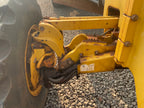 Lot 009 - 2019 John Deere 622G