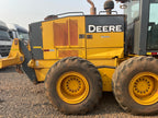 Lot 009 - 2019 John Deere 622G