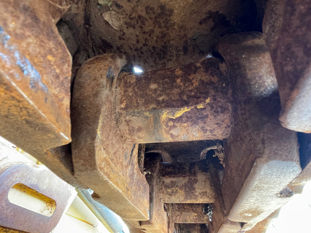 Lot 026 - 2023 John Deere 850J-II