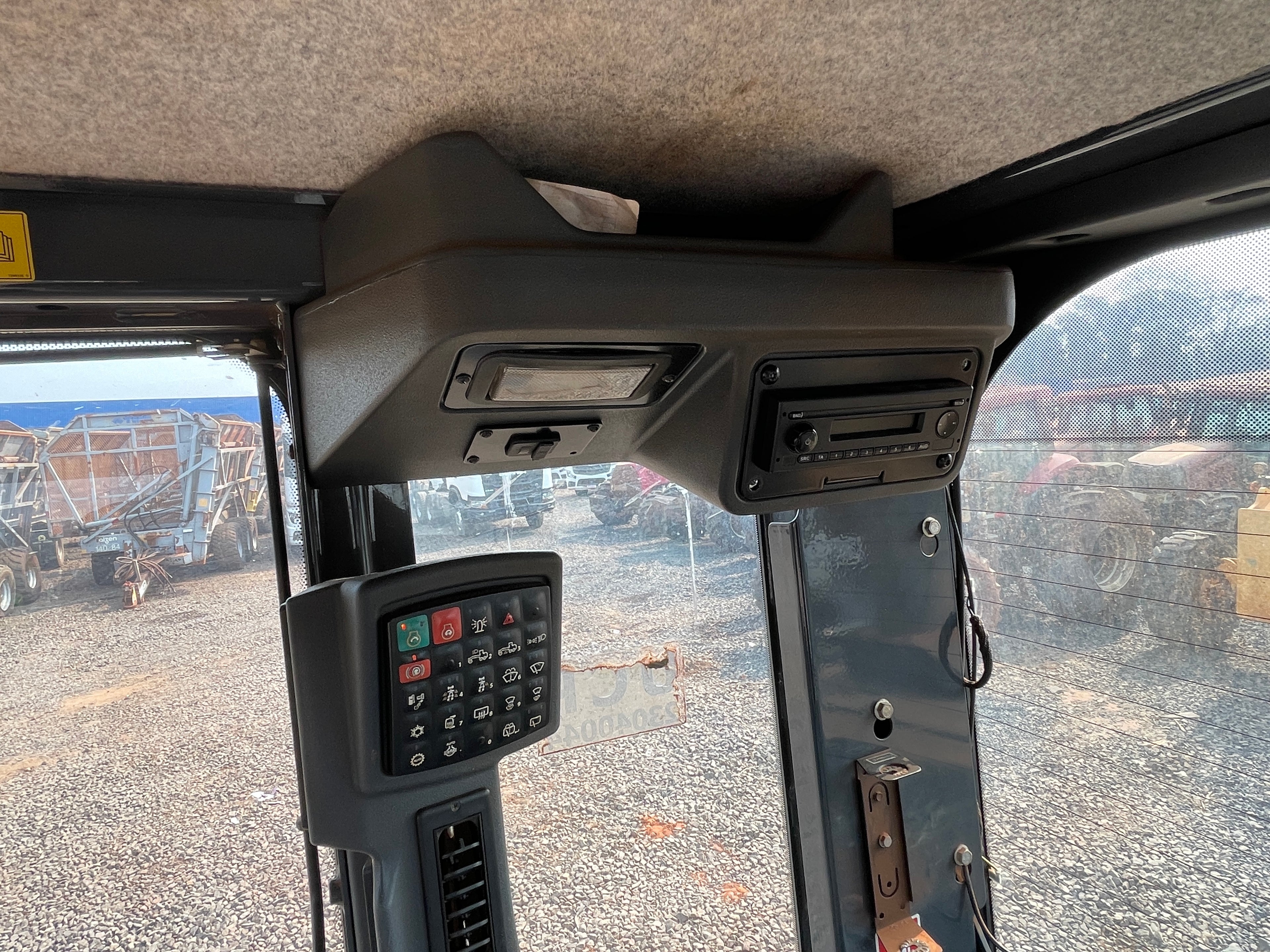Lot 009 - 2019 John Deere 622G