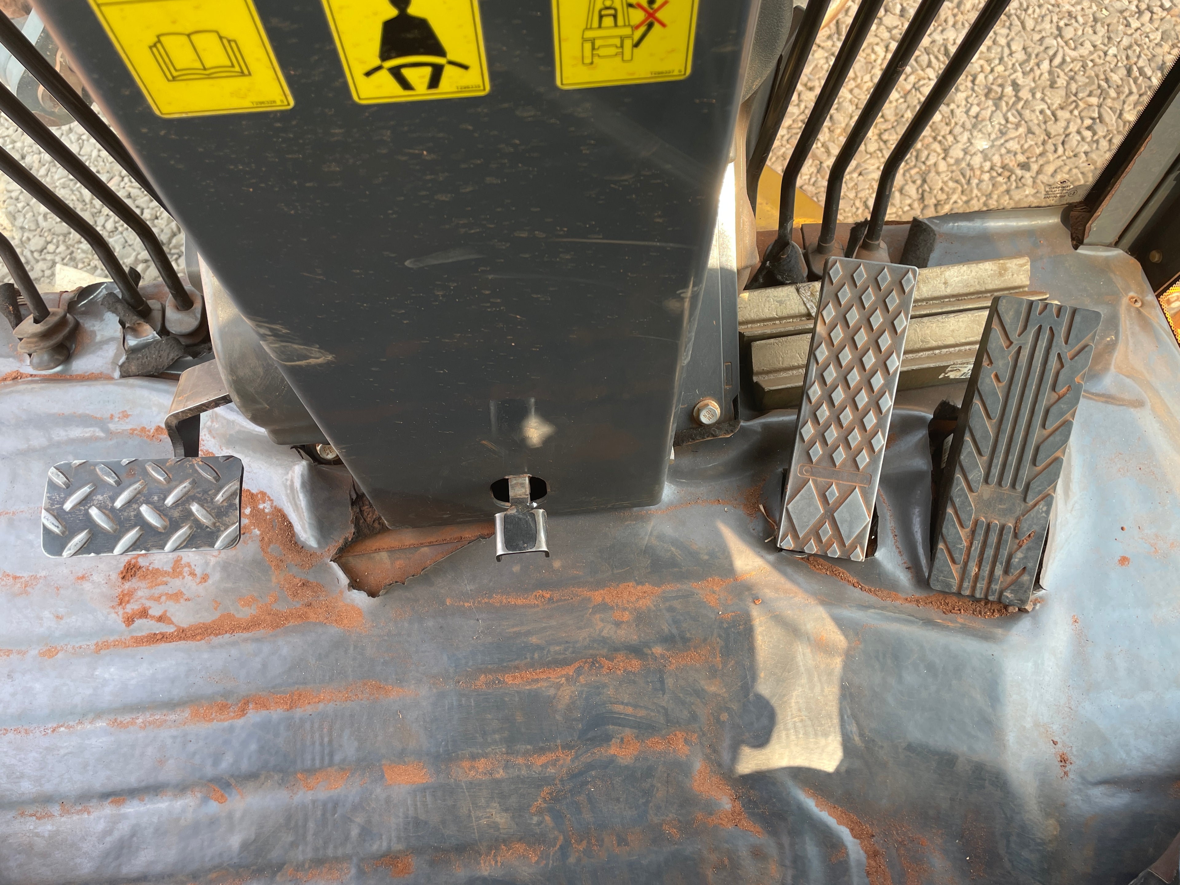 Lot 009 - 2019 John Deere 622G