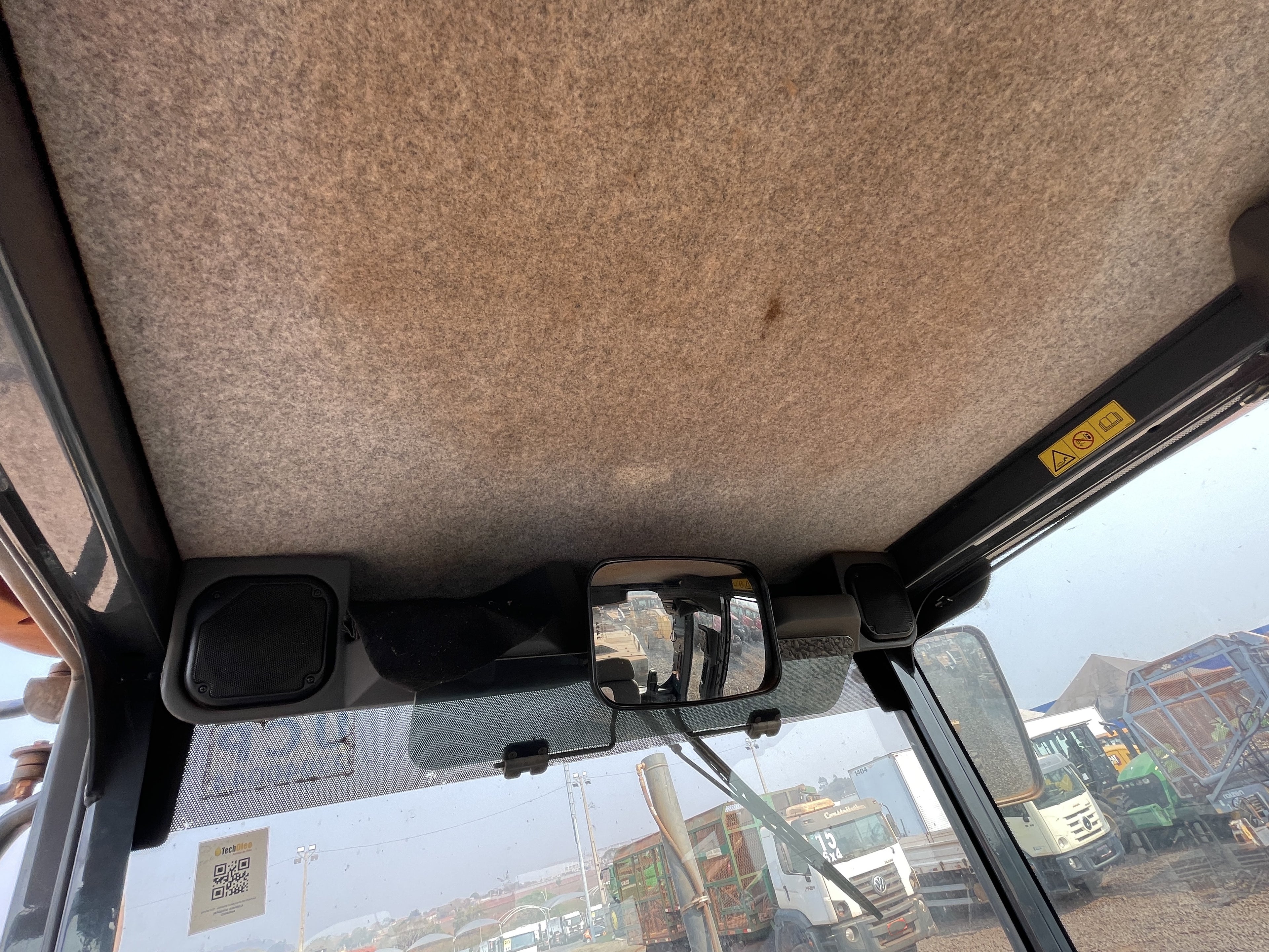 Lot 009 - 2019 John Deere 622G