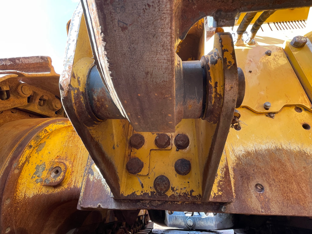 Lot 026 - 2023 John Deere 850J-II