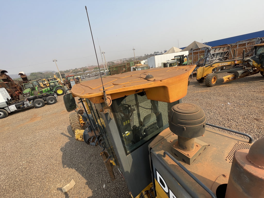 Lot 009 - 2019 John Deere 622G