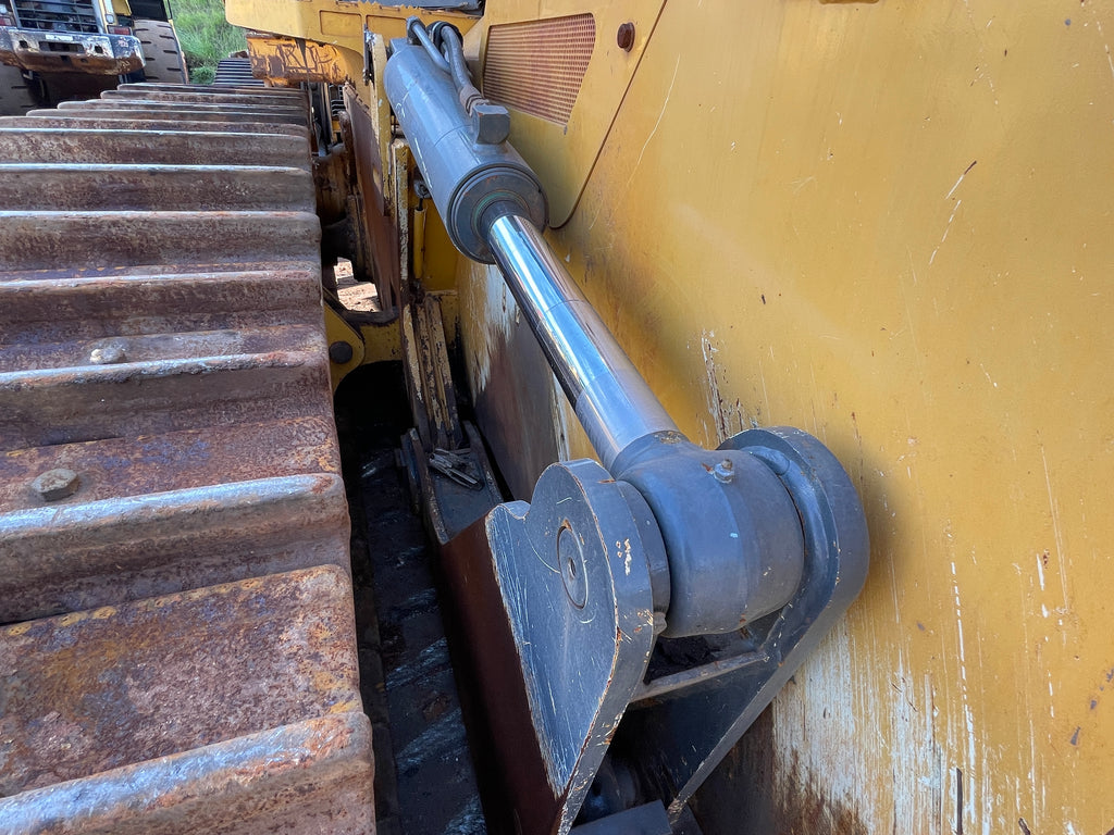 Lot 026 - 2023 John Deere 850J-II