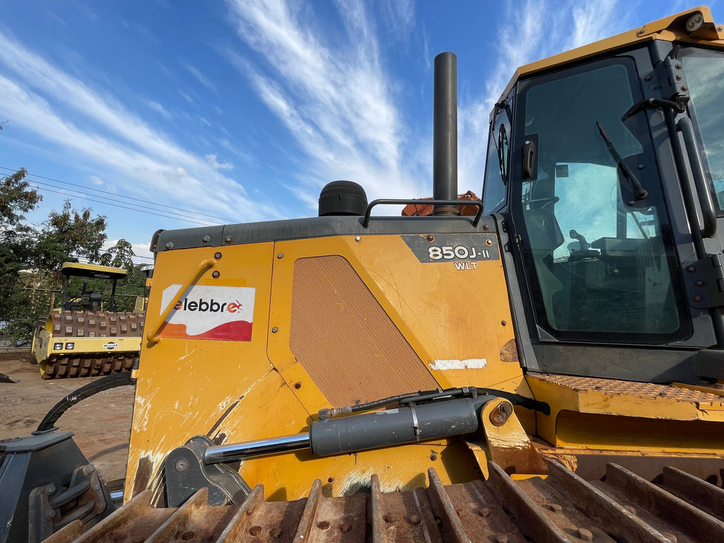 Lot 026 - 2023 John Deere 850J-II