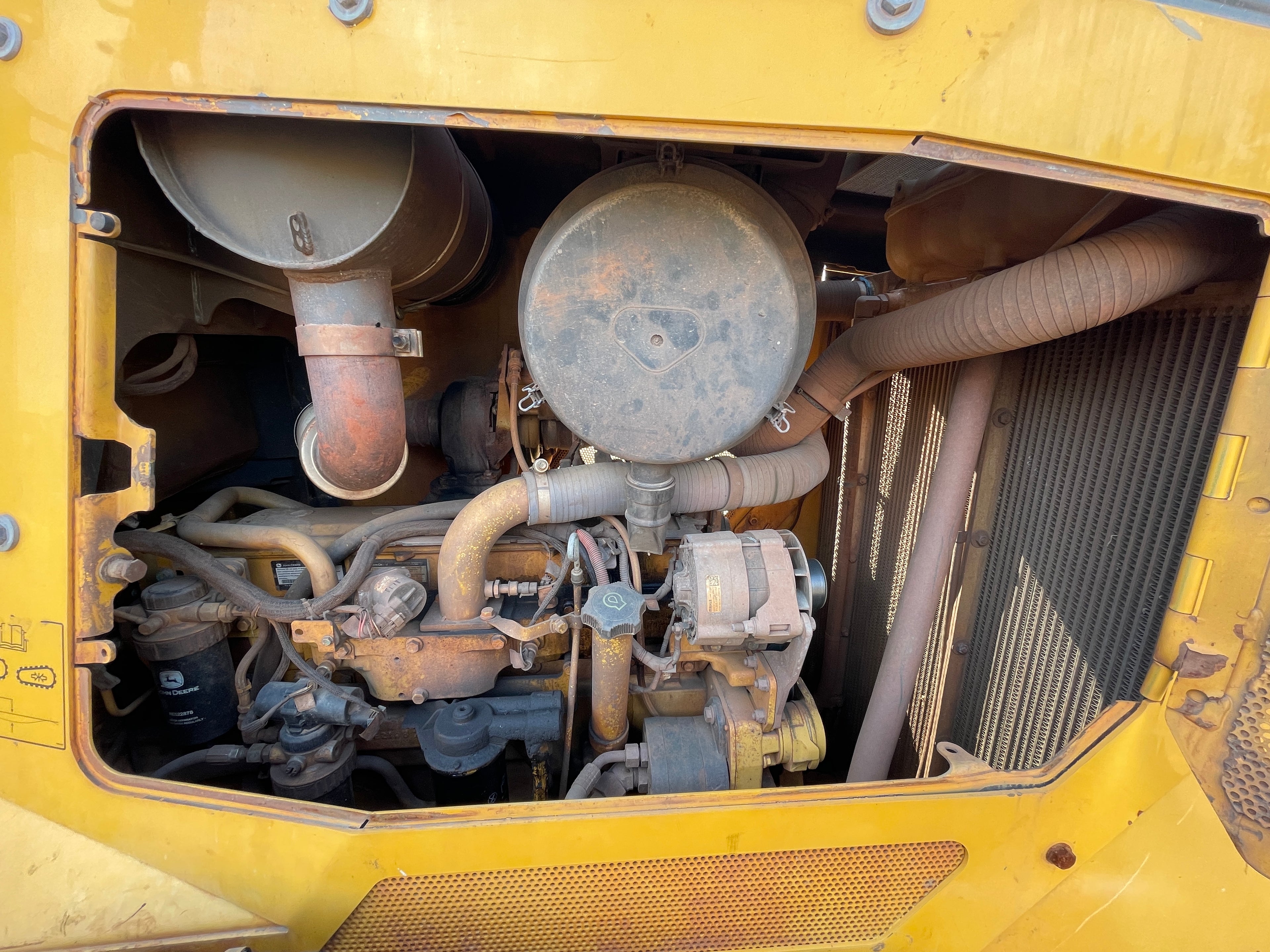 Lot 026 - 2023 John Deere 850J-II