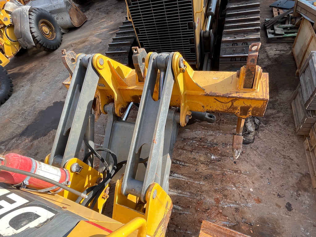 Lot 026 - 2023 John Deere 850J-II