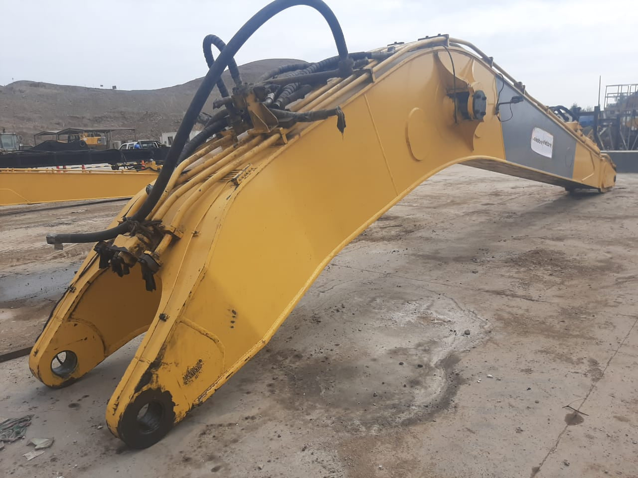 Lot 013 - 2010 Komatsu PC800-8 LONG REACH