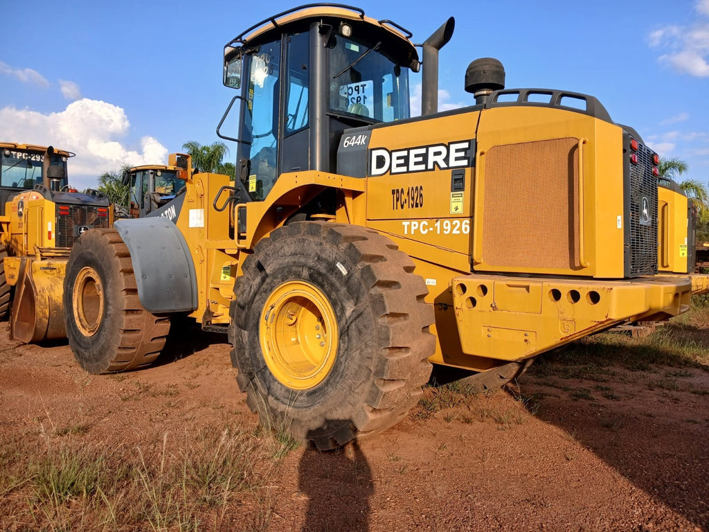 Lot 003 - 2015 John Deere 644K