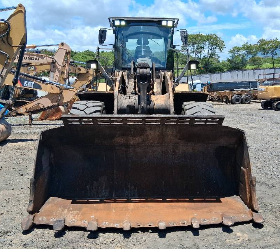 Lot 001A - 2021 Caterpillar D6T