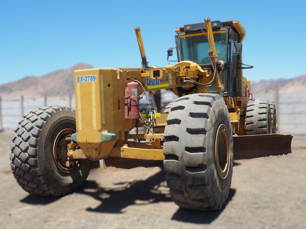 Lot 012 - 2011 Komatsu GD825A-2T