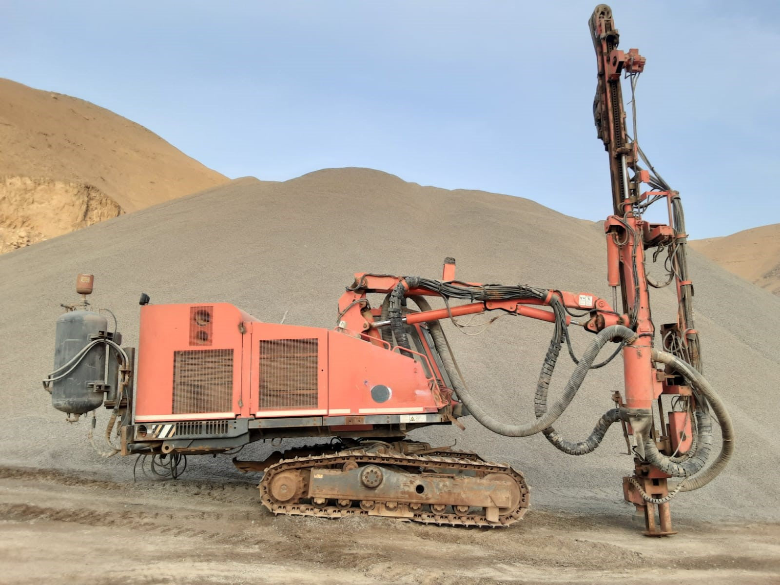 Lot 033 - 2010 SANDVIK DX700