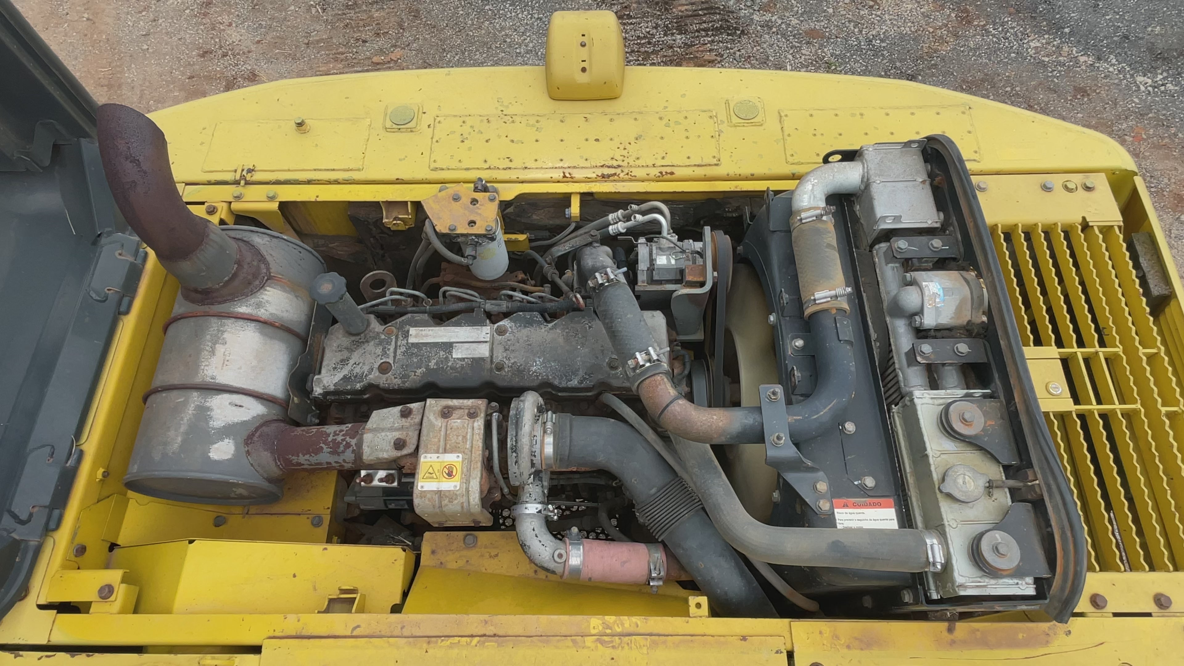 Lot 017 - 2010 Komatsu PC200-8